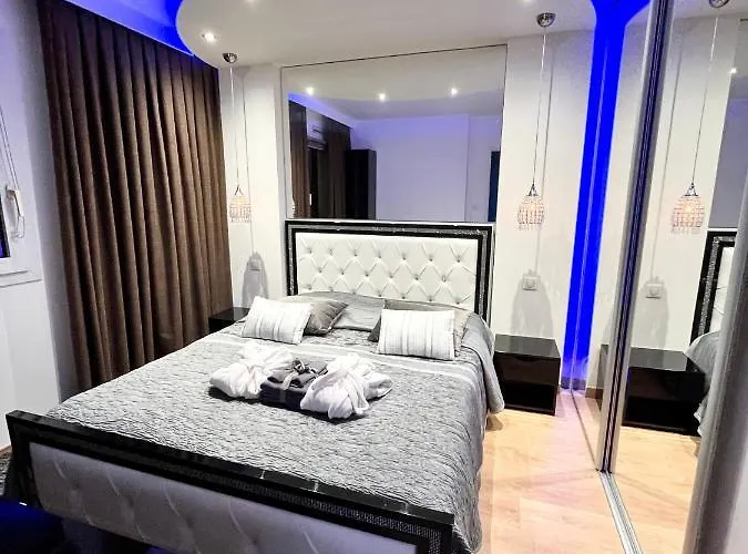 Guest-k President - Centre Apartment *